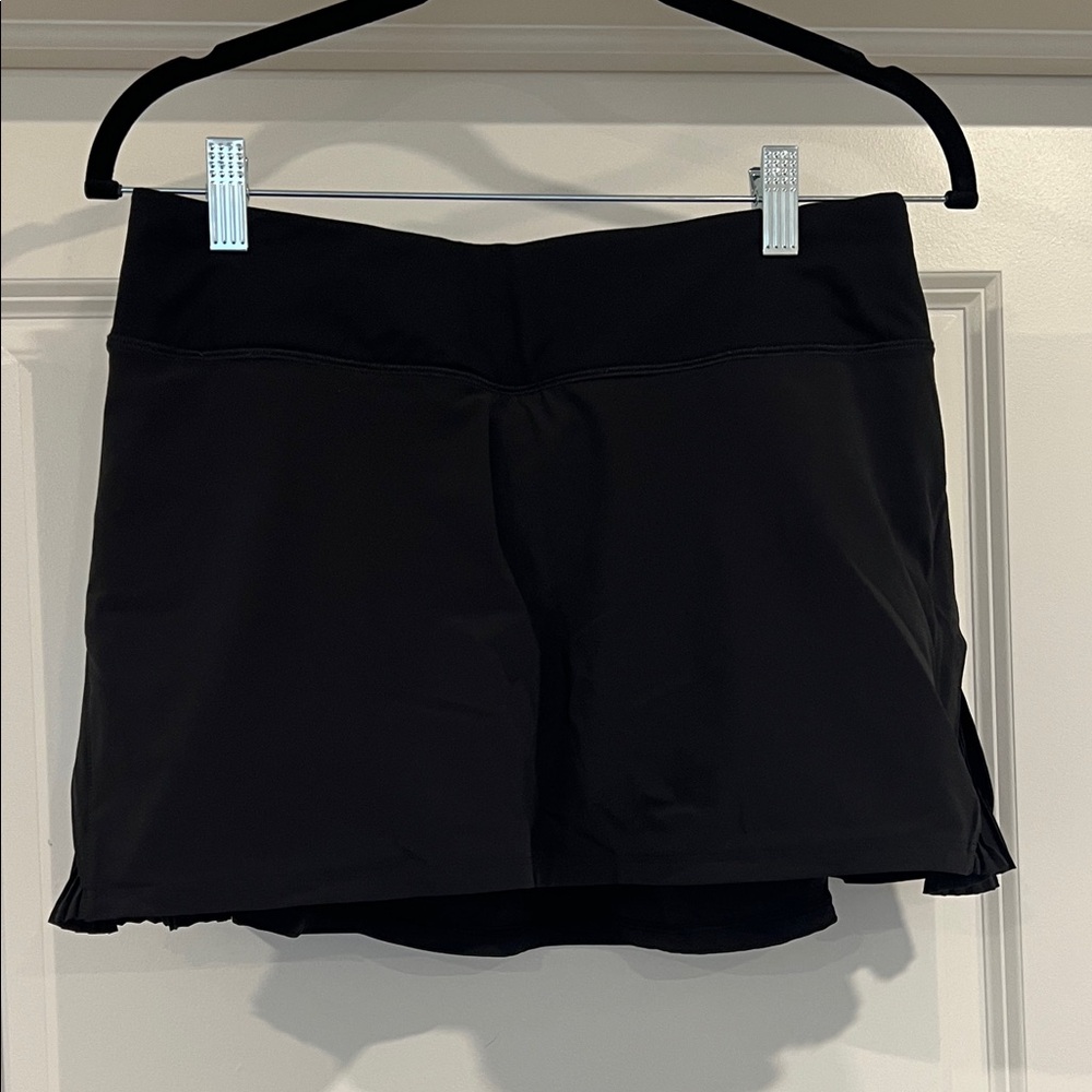 Lululemon Black Skort with side pleats